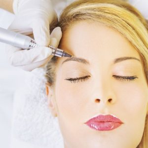 Scopri di più sull'articolo Trucco  permanente per un look impeccabile